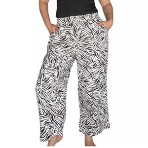 Nicole Miller 100% Linen Wide leg Cropped Zebra Pants. Size S